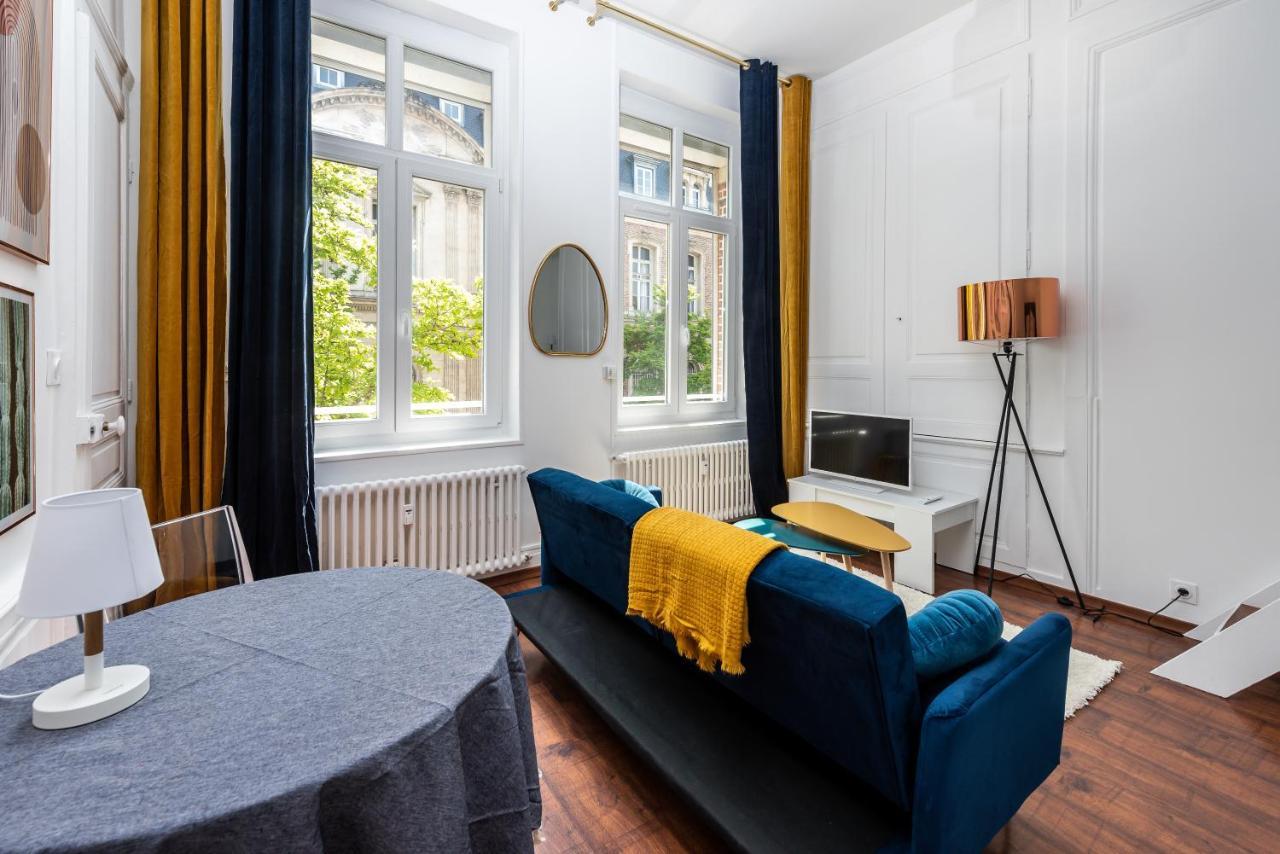 Appartement Centre Ville - Parking Prive Gratuit Amiens Eksteriør billede